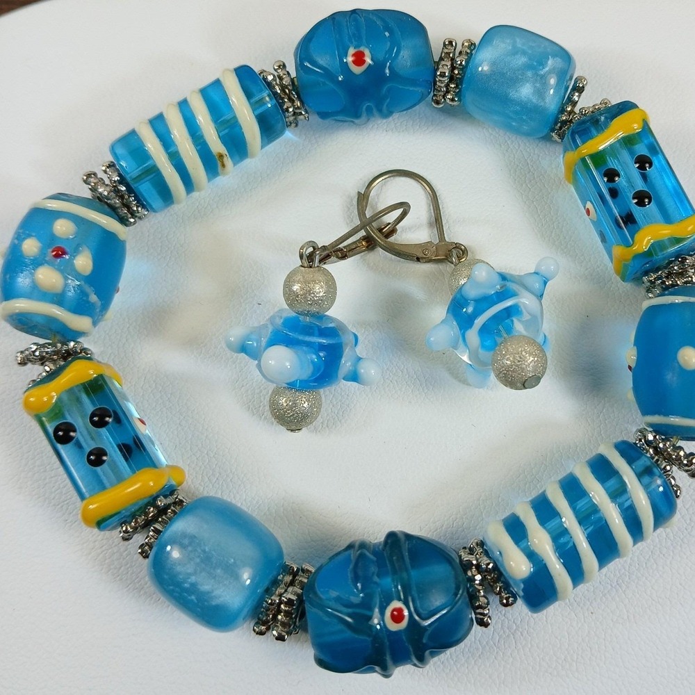 Artisan Handmade Blue Lampwork Glass Bead Stretch Bracelet and Earring Set - Picture 9 of 14
